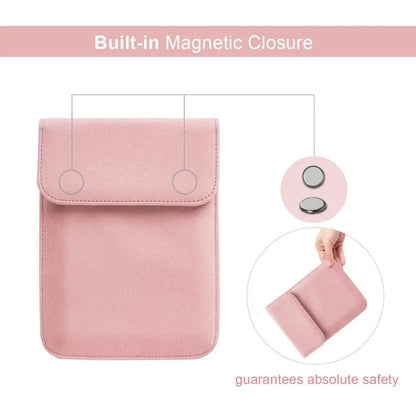 Magnetic E-Reader Sleeve