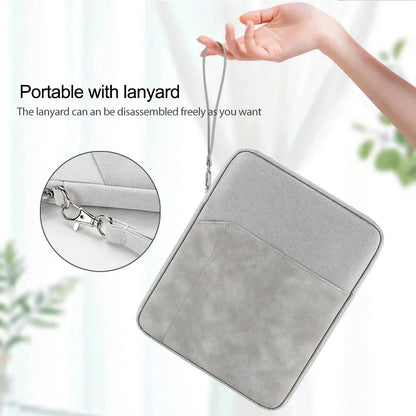 E-Reader Suede Carry Case