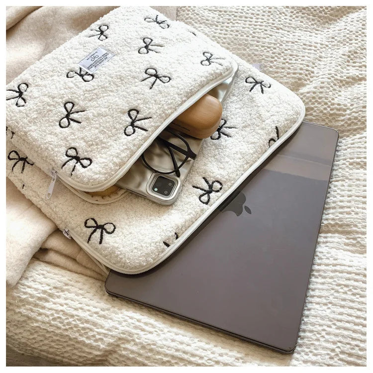 Soft Bow Tablet and Laptop Bag