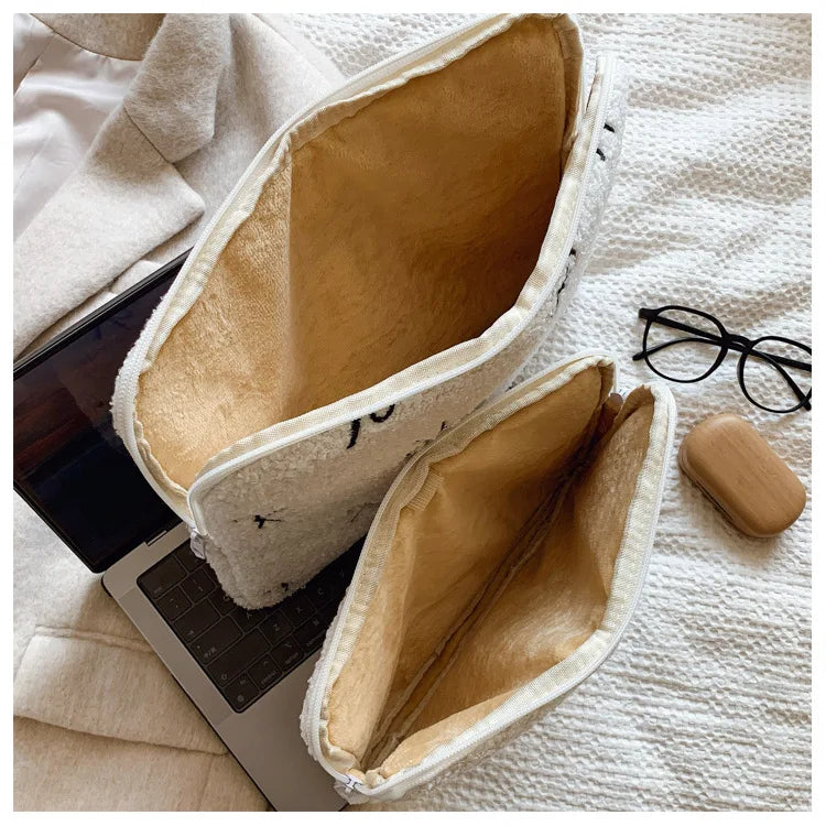 Soft Bow Tablet and Laptop Bag